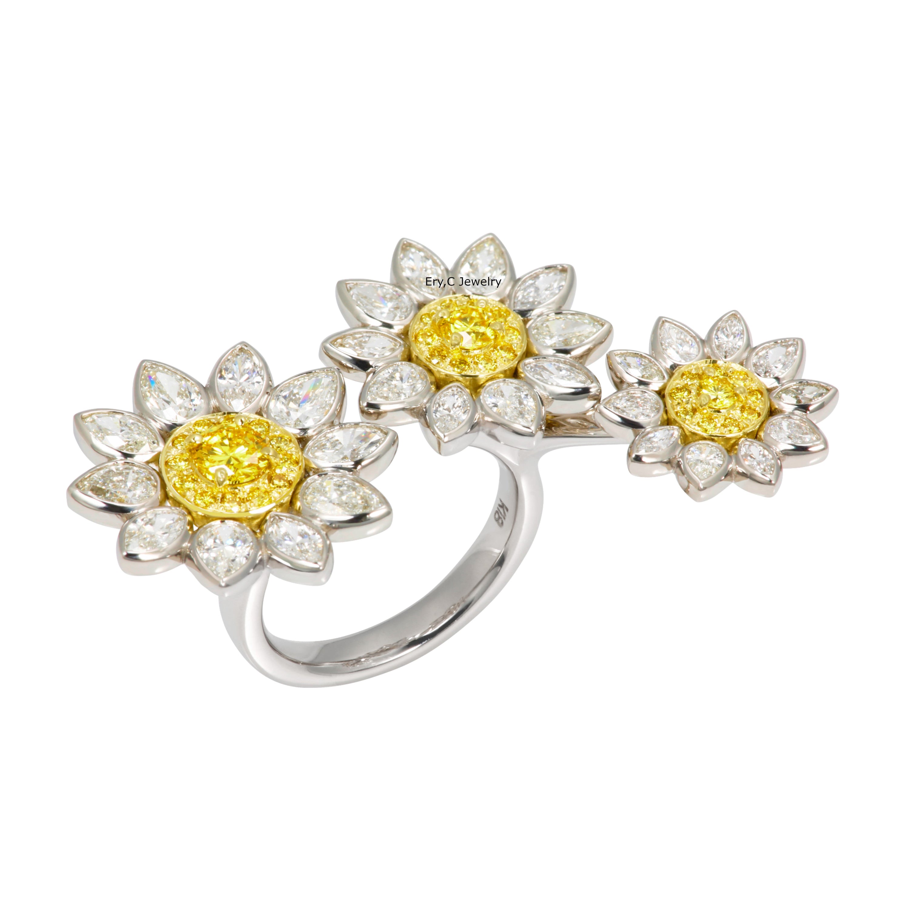 Ery,c Jewelry イリーシージュエリー 花車 ガーベラ リング イエローダイヤモンド　リング  指輪　フラワージュエリー eryc jewelry 　イリーシー　ファンシーイエローダイヤモンド　カラーダイヤモンド ファンシービビットイエロー　ハイジュエリー　gerbera flower　yellowdiamond　high jewelry yellow diamond fancy vivid yellow diamond canary diamond VVS VS between finger ring ビトウィーン フィンガー リング　アート 投資　 art 3ct　3カラット　黄色 花 天然石 マーキスカット ダイヤモンド marquise cut shape ラウンドブリリアントカット round brilliant イエロー 黄色　記念日ジュエリー　誕生日プレゼント　ご褒美ジュエリー　クリスマスプレゼント　ジュエリーコーディネート
