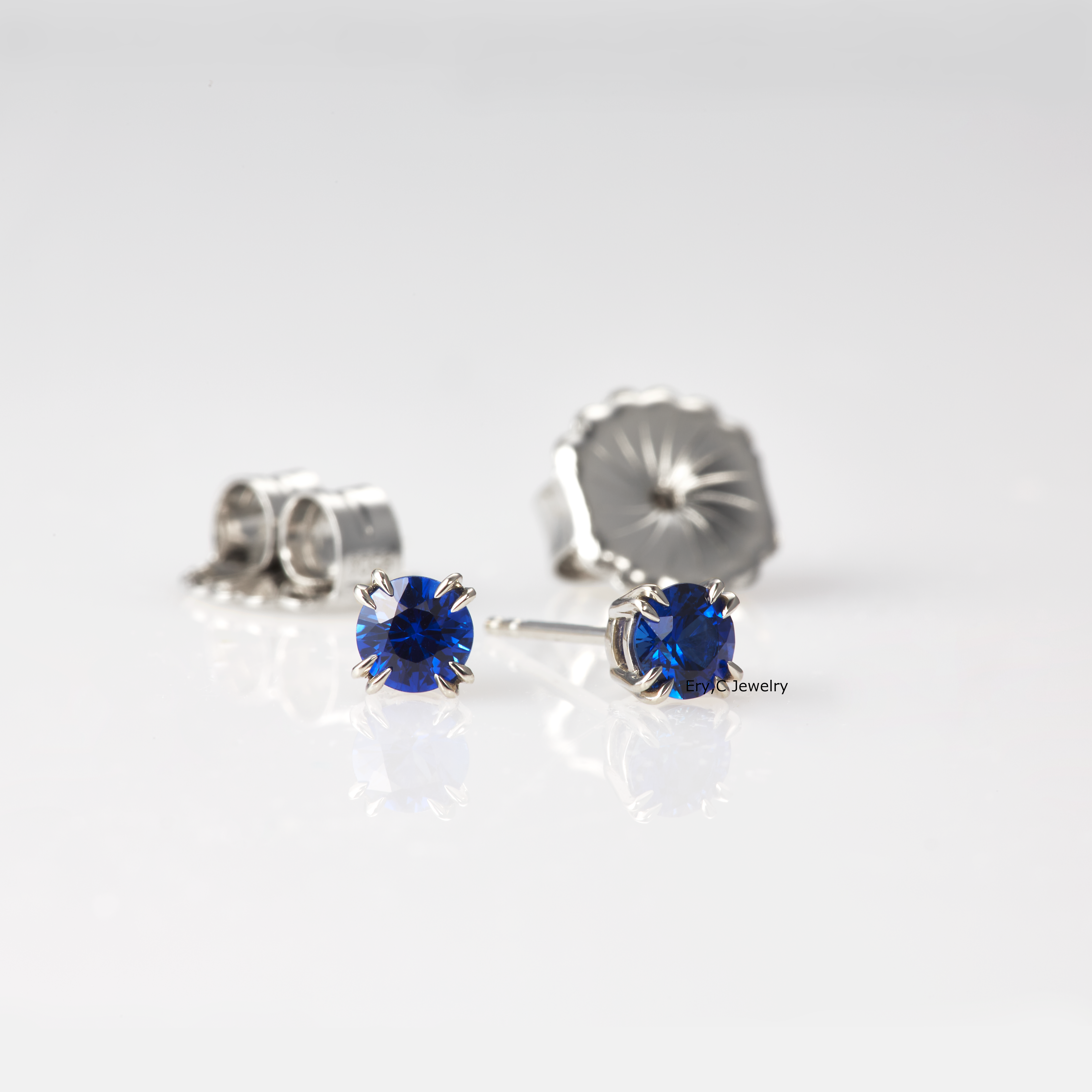 イリーシージュエリー　Ery,C Jewelry erycjewelry eryc イリーシー　8 ８コレクション　ピアスジャケット　ダイヤモンドピアス　ブラックダイヤモンドピアス　ルビーピアス　サファイアピアス　ブルーサファイアピアス　ピンクサファイアピアス　イエローサファイアピアス　GIAダイヤモンドピアス　ツァボライトピアス　ガーネットピアス　アクアマリンピアス　GIAdiamondearrings blackdiamondearrings rubyearrings earringjackets diamond earring jacket. 2wayピアス　着せ替え自由　着せ替え可能　ピアス